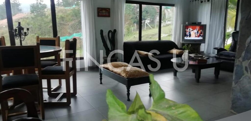 FINCA 153 en Guarne foto 4
