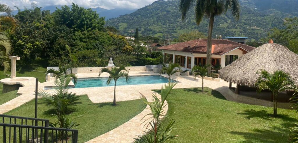 FINCA 158 en Girardota foto 1